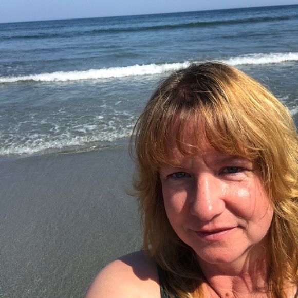 Meet your Posher, Robin - Picture 1 of 1